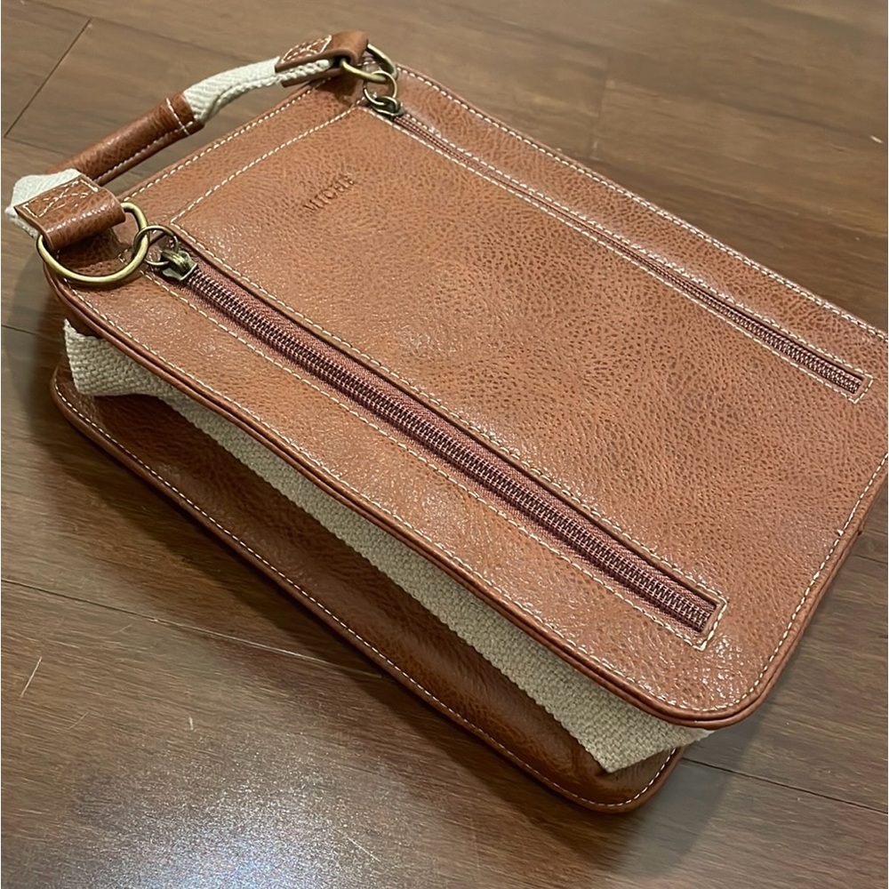 Miche Men’s Brown Toiletry Bag Dopp Kit